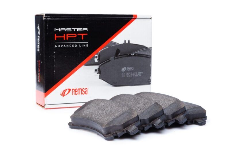 Kit Pastillas REMSA VW GOLF GTI MK7 • Delanteras y Traseras 4 Kit Pastillas MINI COOPER COUNTRYMAN R60